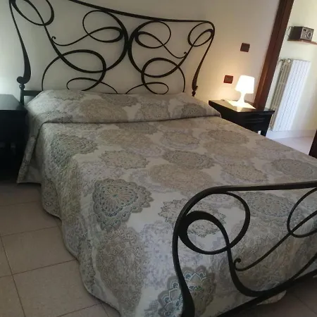 La Casetta Del Castello Bed & Breakfast *